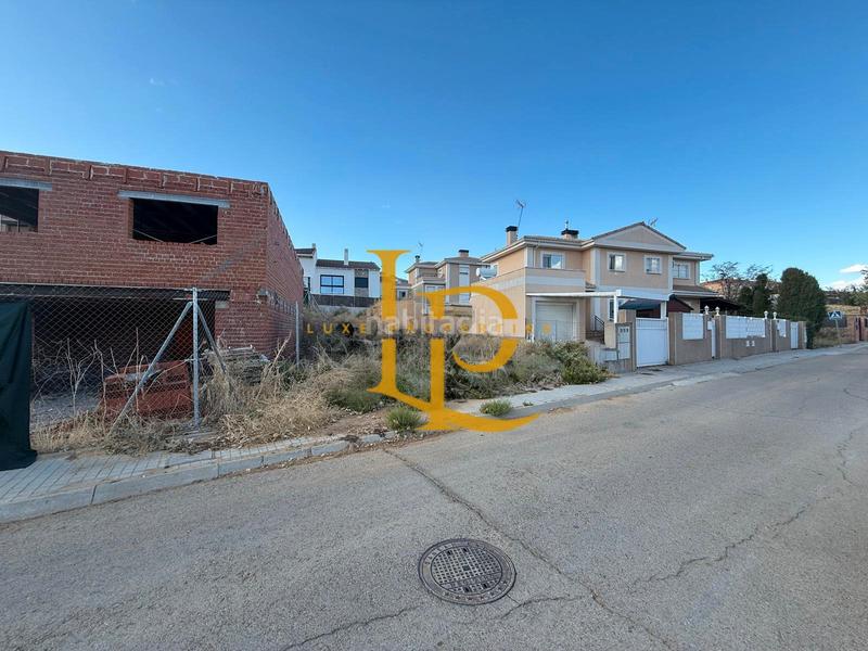 Foto dcdd442a-5e24-4ccb-b6ee-de886fadaffb. Terreny residencial a Casar (El)