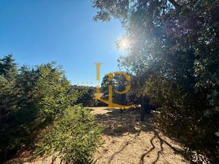 Terreny residencial  Calle albéniz. Oportunidad!! amplio y liso terreno en venta en urbanizacion mon