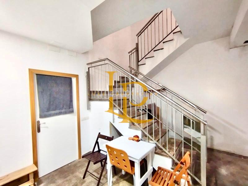 Foto f8cbd3bb-7187-4b64-bb6f-ac4da47c15a7. Chalet avec chauffage dans Torre Baró Barcelona
