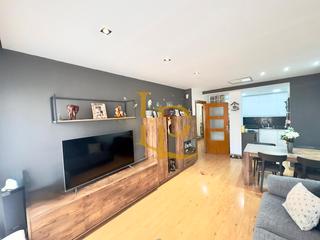 Duplex  Carrer de sant sebastià. Amplio y luminoso dúplex con terraza y parking en venta  en saba