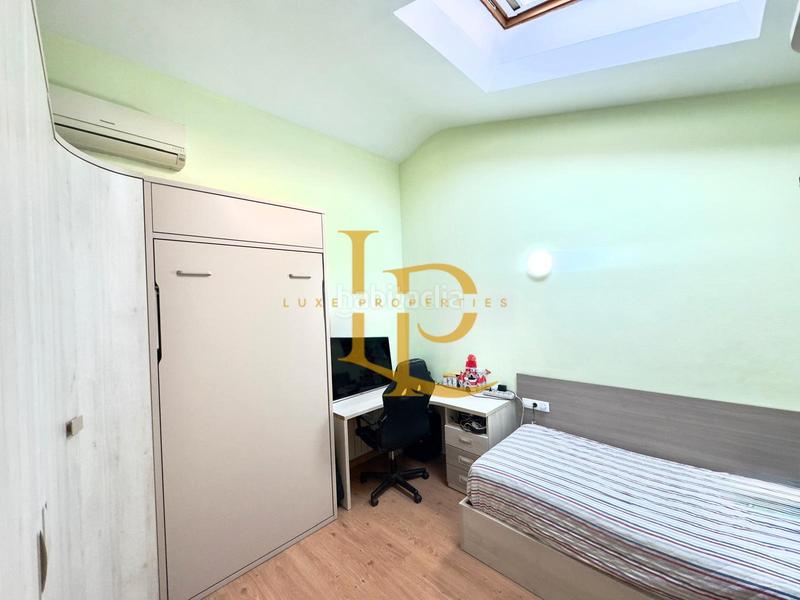 Foto 062c4af5-3bee-4fe6-aa8a-5676dbd46525. Duplex with heating parking in Eixample Sabadell