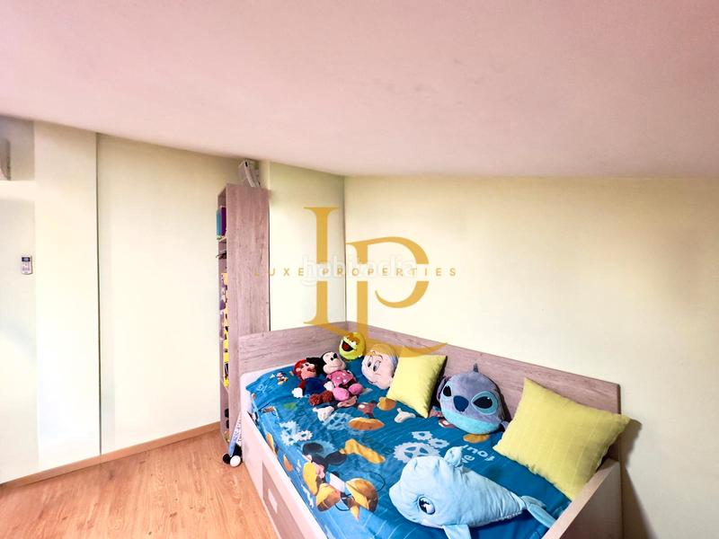 Foto 282c34f9-2baa-401f-a942-590cfbab6c2f. Duplex with heating parking in Eixample Sabadell