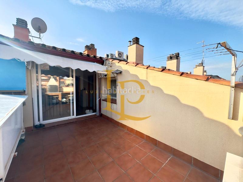 Foto 46048d19-6490-4363-a33a-20825c401324. Duplex with heating parking in Eixample Sabadell