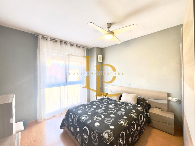 Foto 5f91e0c5-124d-46d2-b7cc-a9d57741f50f. Duplex with heating parking in Eixample Sabadell