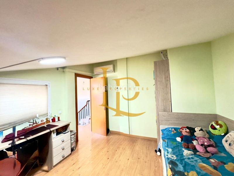 Foto 83c46645-a609-43bb-94a1-38c16cf8cae5. Duplex with heating parking in Eixample Sabadell