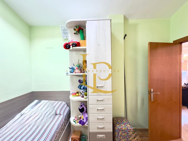 Foto 06b99a7a-6c3c-4cf0-945b-0ecf078cf60e. Duplex avec chauffage parking dans Eixample Sabadell