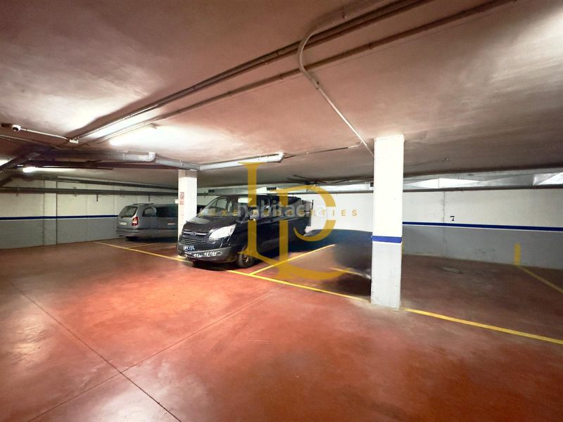 Foto 2da2eec9-573c-41ed-be37-b9d22cd3e346. Duplex avec chauffage parking dans Eixample Sabadell