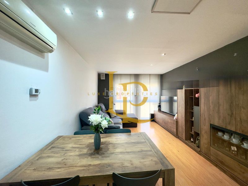Foto 99666b44-9d8c-4e96-8082-5907fe909dc7. Duplex avec chauffage parking dans Eixample Sabadell