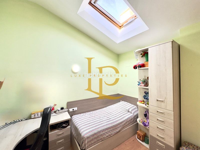 Foto fedc358e-5577-4ecf-982a-5ca3b9393680. Duplex avec chauffage parking dans Eixample Sabadell