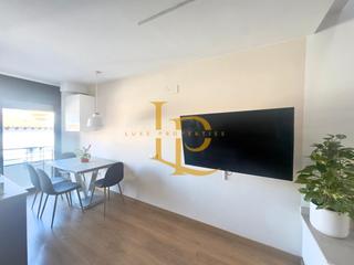 Appartement  Carrer de sabadell. Precioso piso exterior totalmente reformado en venta en rubi