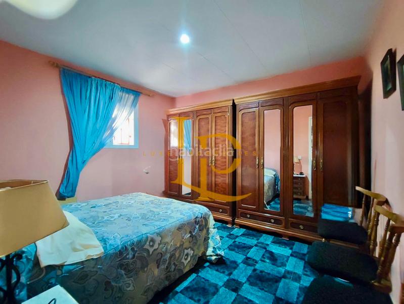 Foto 02b15bb0-bfd1-4e99-b968-9b935d058c37. Haus mit kamin heizung parking pool in Valls