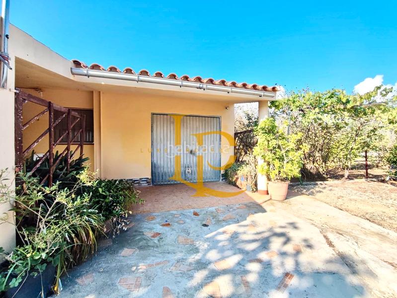 Foto 978f9d41-1841-4386-8675-10f4a3d59f69. Haus mit kamin heizung parking pool in Valls