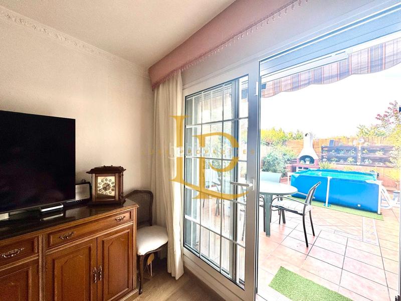 Foto 5dfa776b-ba63-44fa-8de2-7dfc719d41bb. Duplex with heating parking in Ca n´Alzamora Rubí