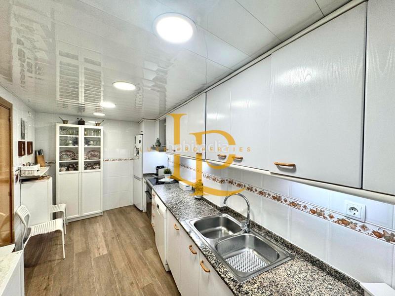 Foto 90ecb815-da10-4e78-9c97-a78ce980030e. Duplex with heating parking in Ca n´Alzamora Rubí