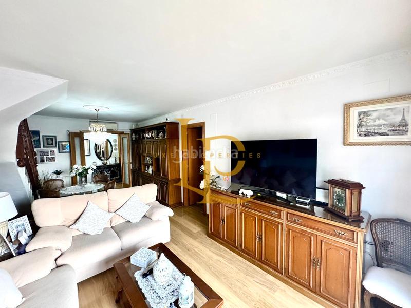 Foto cf15b2ae-fca1-4a87-9385-9c5c2ee8ba4e. Duplex with heating parking in Ca n´Alzamora Rubí