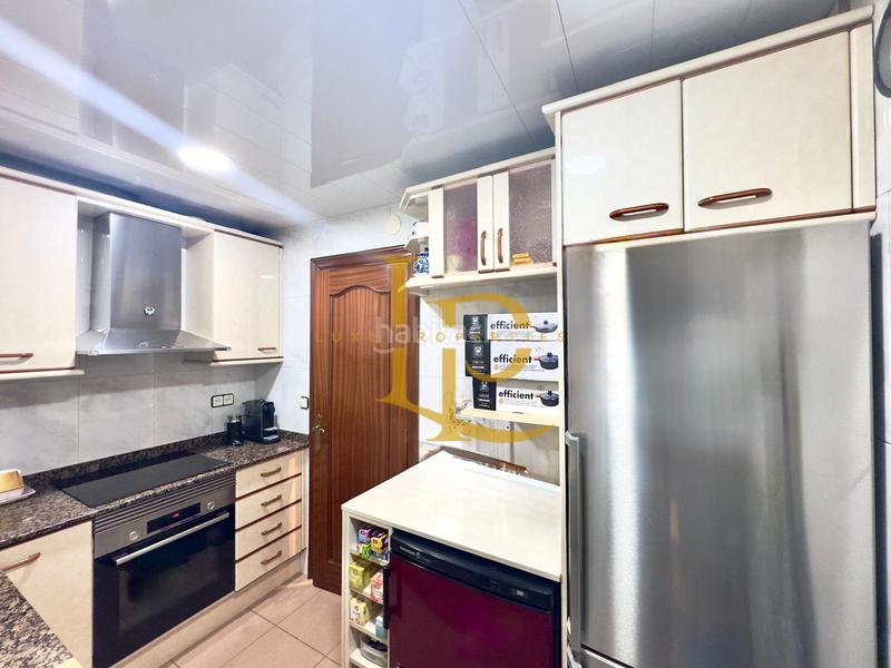 Foto 706174a4-2544-45a8-8bdd-1784e3ecbf3c. Etagenwohnung mit heizung in La Florida Hospitalet de Llobregat (L´)