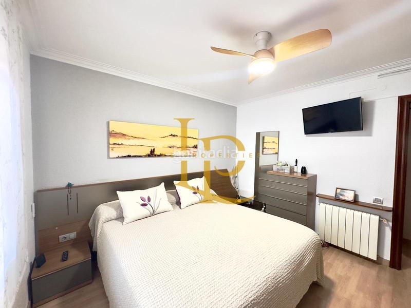 Foto 96322e0f-3b3c-4e47-b896-a23fde97da60. Etagenwohnung mit heizung in La Florida Hospitalet de Llobregat (L´)