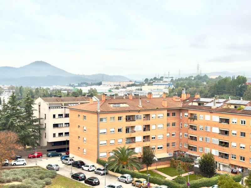 Foto 29f10a93-d04b-491b-be1e-adc863d60d50. Duplex avec chauffage parking piscine dans Ca n´Alzamora Rubí