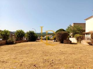 Residential Plot in Carrer del mont 50. En venta magnífica parcela urbana con excelente ubicacion en cer