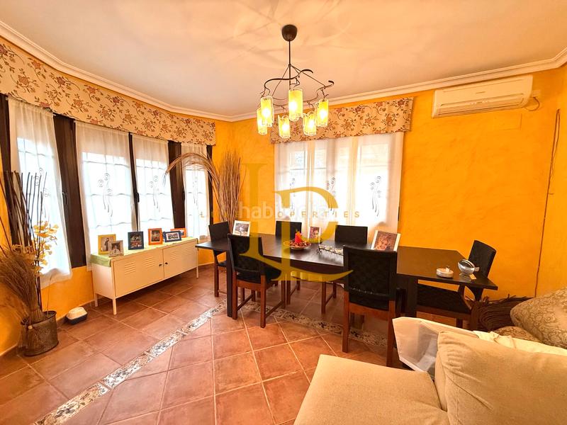 Foto 00b78369-ec87-4a4e-8bff-d491f12e01cd. Xalet amb xemeneia calefacció aparcament a Casar (El)