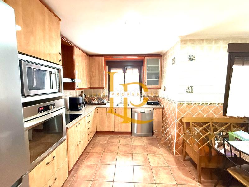 Foto 530828cb-4075-417a-aff5-91d8c34b0b29. Xalet amb xemeneia calefacció aparcament a Casar (El)