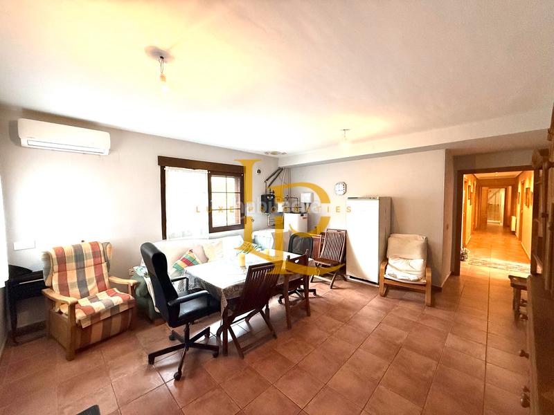 Foto 5a7ce54e-b771-4ee9-bf5a-302808445784. Xalet amb xemeneia calefacció aparcament a Casar (El)