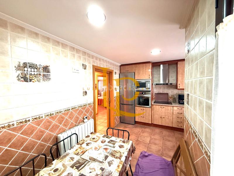 Foto 5ba97409-8b01-475b-985d-a5be06d1fc66. Xalet amb xemeneia calefacció aparcament a Casar (El)