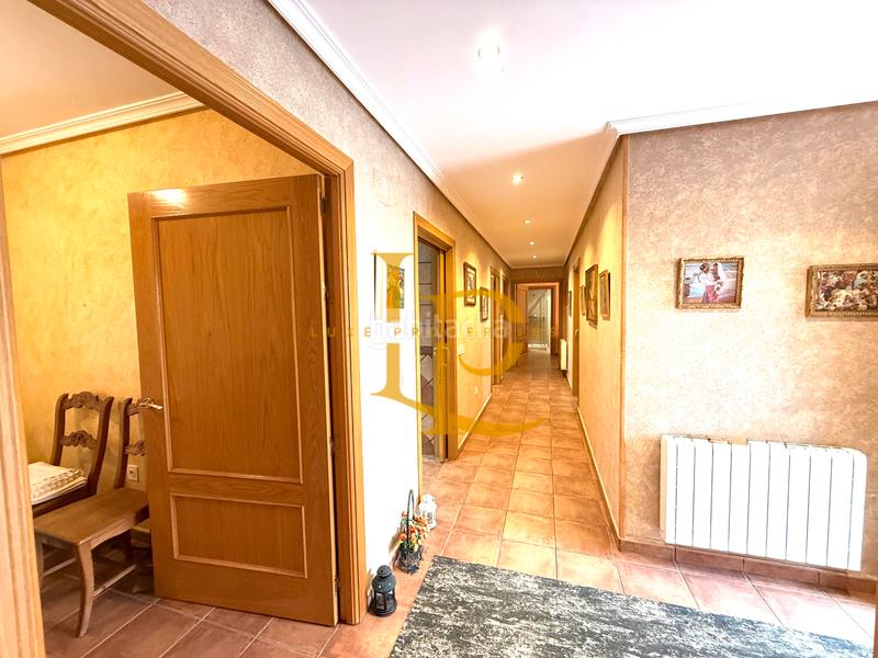 Foto 6c4e5871-150c-4ad5-b294-a2868590a665. Xalet amb xemeneia calefacció aparcament a Casar (El)