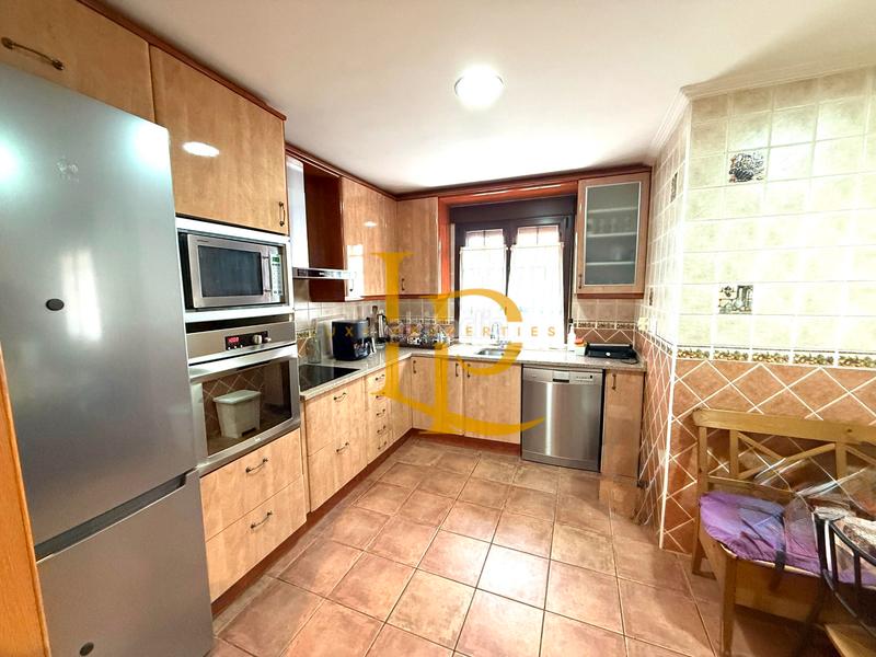 Foto 8f99643d-25b6-41e7-82ab-34719dec26c4. Xalet amb xemeneia calefacció aparcament a Casar (El)