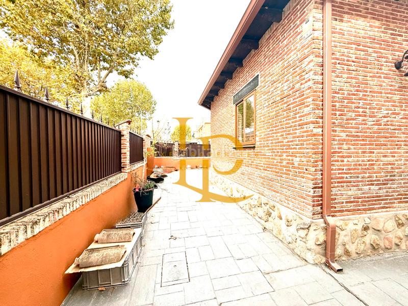 Foto 9402e8f6-f7c4-4ffa-b0a6-80749040d31a. Xalet amb xemeneia calefacció aparcament a Casar (El)