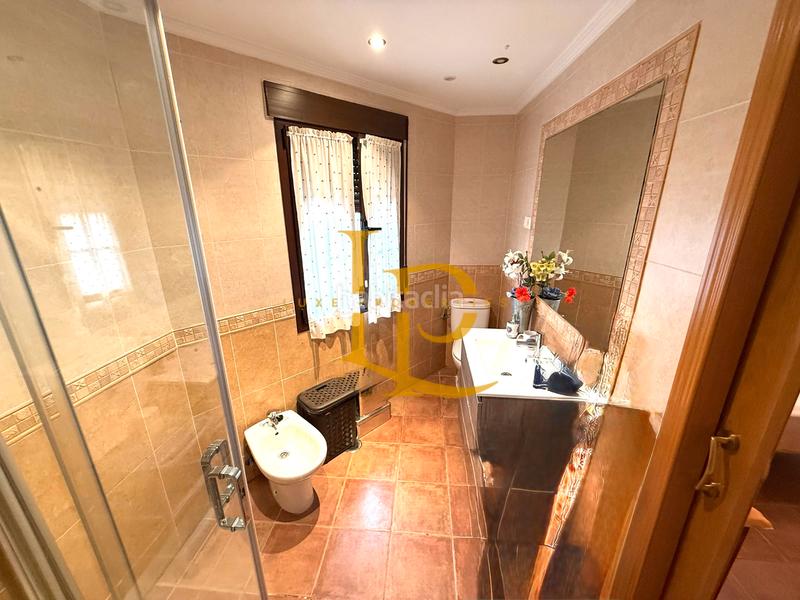 Foto 9d572e3a-a010-4244-9050-163610a010ad. Xalet amb xemeneia calefacció aparcament a Casar (El)