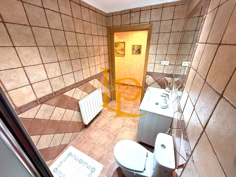 Foto bc6a5576-6a88-4ea4-9556-c10b0514b587. Xalet amb xemeneia calefacció aparcament a Casar (El)