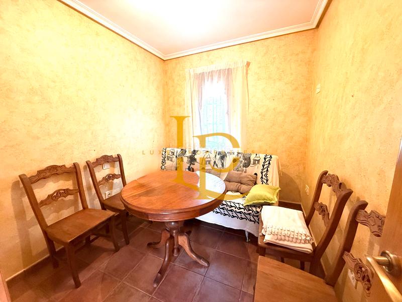 Foto f4cbc7e3-d37e-42eb-b454-bd1f8ba77761. Xalet amb xemeneia calefacció aparcament a Casar (El)