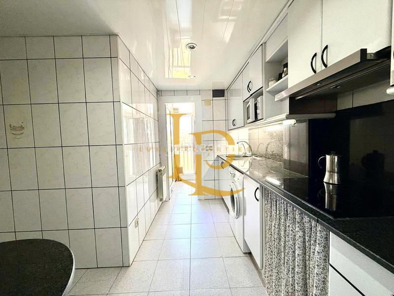 Foto 641b1155-2b79-4909-bb32-91b46d6bece0. Appartement avec chauffage dans Pla de Bon Aire Terrassa