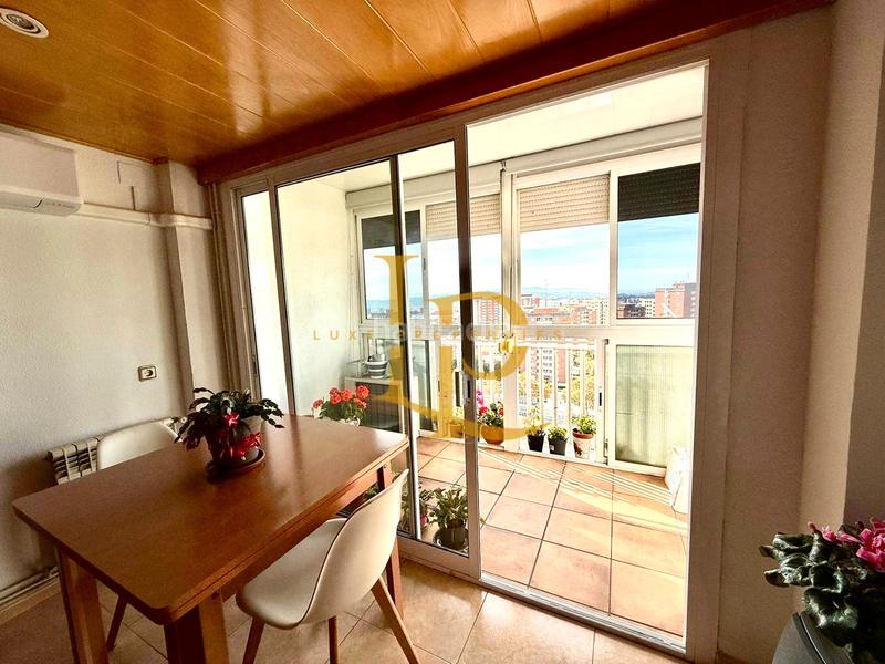 Foto cb9d51f0-d65e-4117-add2-98e671a81aba. Appartement avec chauffage dans Pla de Bon Aire Terrassa