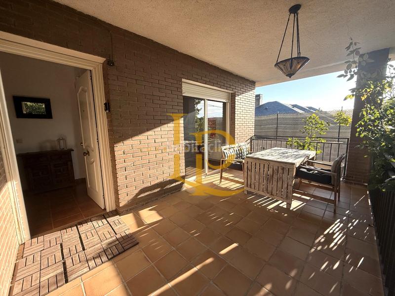 Foto 580e2e81-71a0-40da-ae9e-d641981d95f3. Chalet con camino riscaldamento parcheggio piscina in Casar (El)