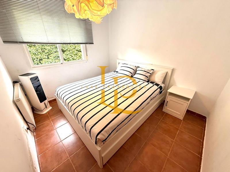 Foto 9b71ac81-0f98-464e-aa56-39ebd83597f9. Chalet con camino riscaldamento parcheggio piscina in Casar (El)