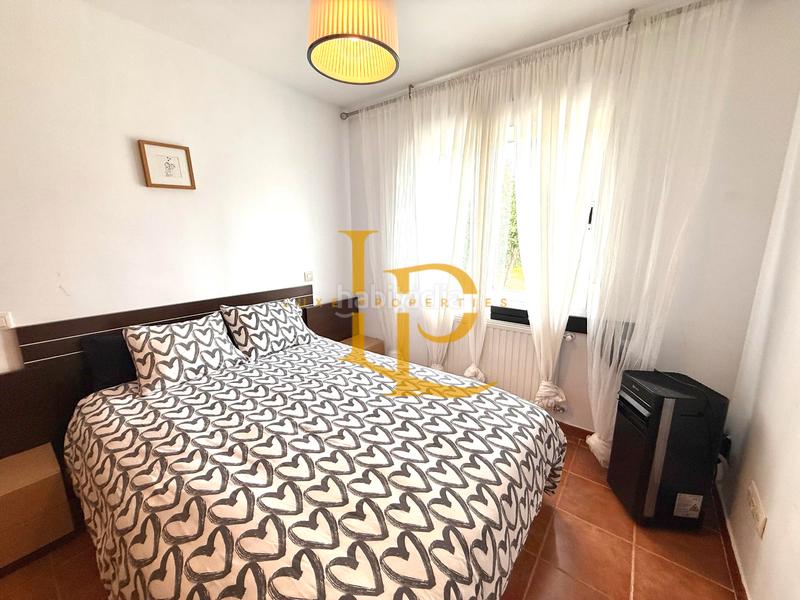 Foto cdd4cc7a-4ac1-4464-a384-8ac351ff0ebf. Chalet con camino riscaldamento parcheggio piscina in Casar (El)