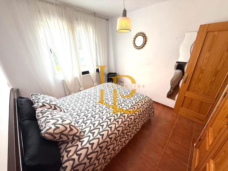 Foto e48bf0c2-60a0-4a69-a8b7-8e7901b9b613. Chalet con camino riscaldamento parcheggio piscina in Casar (El)