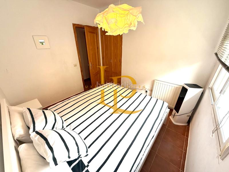 Foto ec2e58e7-401d-4f5d-94c2-a05608c71e18. Chalet con camino riscaldamento parcheggio piscina in Casar (El)