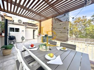 Dúplex  Carrer de sant ramon. Precioso dúplex de 4 habitaciones con terraza en venta en cerdan