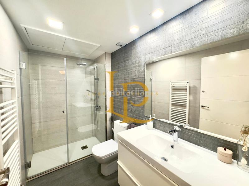 Foto 09e0a49b-4fc6-4d21-826e-697b07e0f6f5. Casa a schiera con riscaldamento parcheggio in Zona Nord Rubí