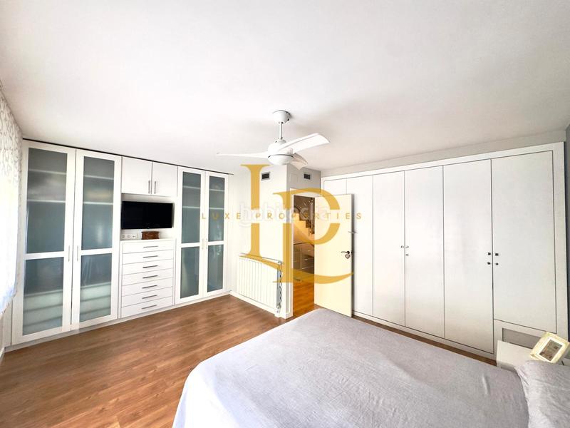 Foto 26235ec9-154d-4829-ac5c-f2f8beab45bb. Casa a schiera con riscaldamento parcheggio in Zona Nord Rubí