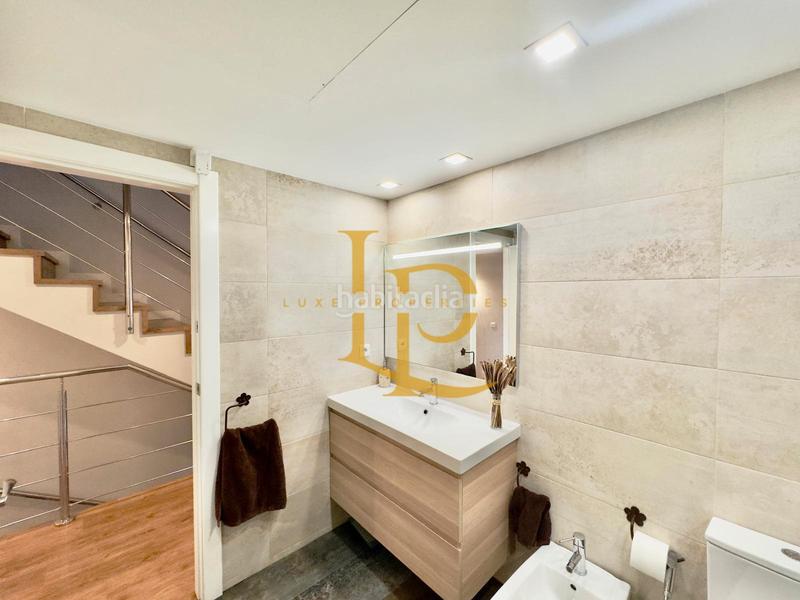 Foto 91e917dc-7a95-4598-bcca-14df721db37e. Casa a schiera con riscaldamento parcheggio in Zona Nord Rubí