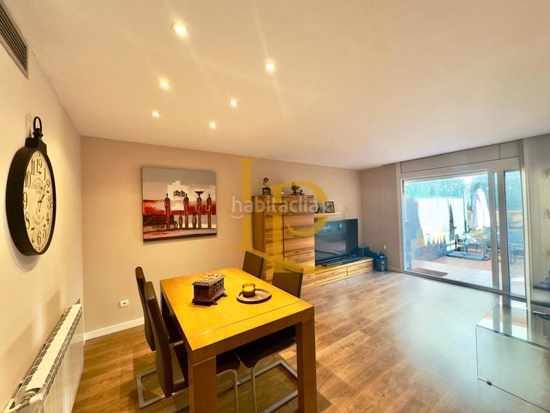 Foto a31c33af-6b91-45e3-a8e8-54298b67d219. Casa a schiera con riscaldamento parcheggio in Zona Nord Rubí