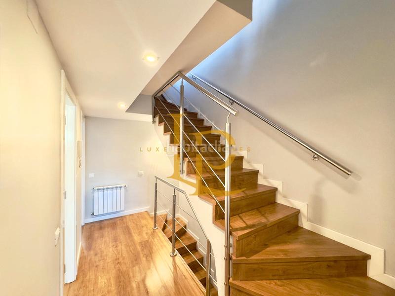 Foto da57c186-0868-4ebf-988a-c4095f1bfddf. Casa a schiera con riscaldamento parcheggio in Zona Nord Rubí