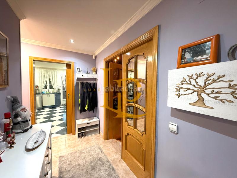 Foto 2d2691ea-a97f-4671-8562-3fe29d9c47b9. Chalet avec cheminée chauffage parking piscine dans Torrejón del Rey