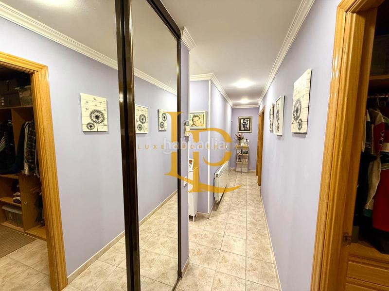 Foto 646d1172-6c76-4936-b222-0a6b7471375d. Chalet avec cheminée chauffage parking piscine dans Torrejón del Rey