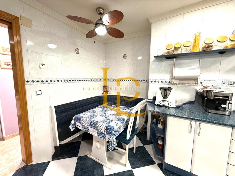 Foto 84d253aa-d5ae-45cd-a6fe-4fe7f7158452. Chalet avec cheminée chauffage parking piscine dans Torrejón del Rey