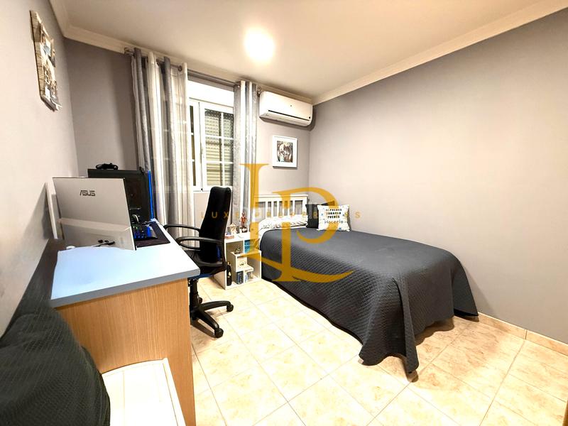 Foto c327ad96-88ad-45d4-b662-204a1ab6d714. Chalet avec cheminée chauffage parking piscine dans Torrejón del Rey